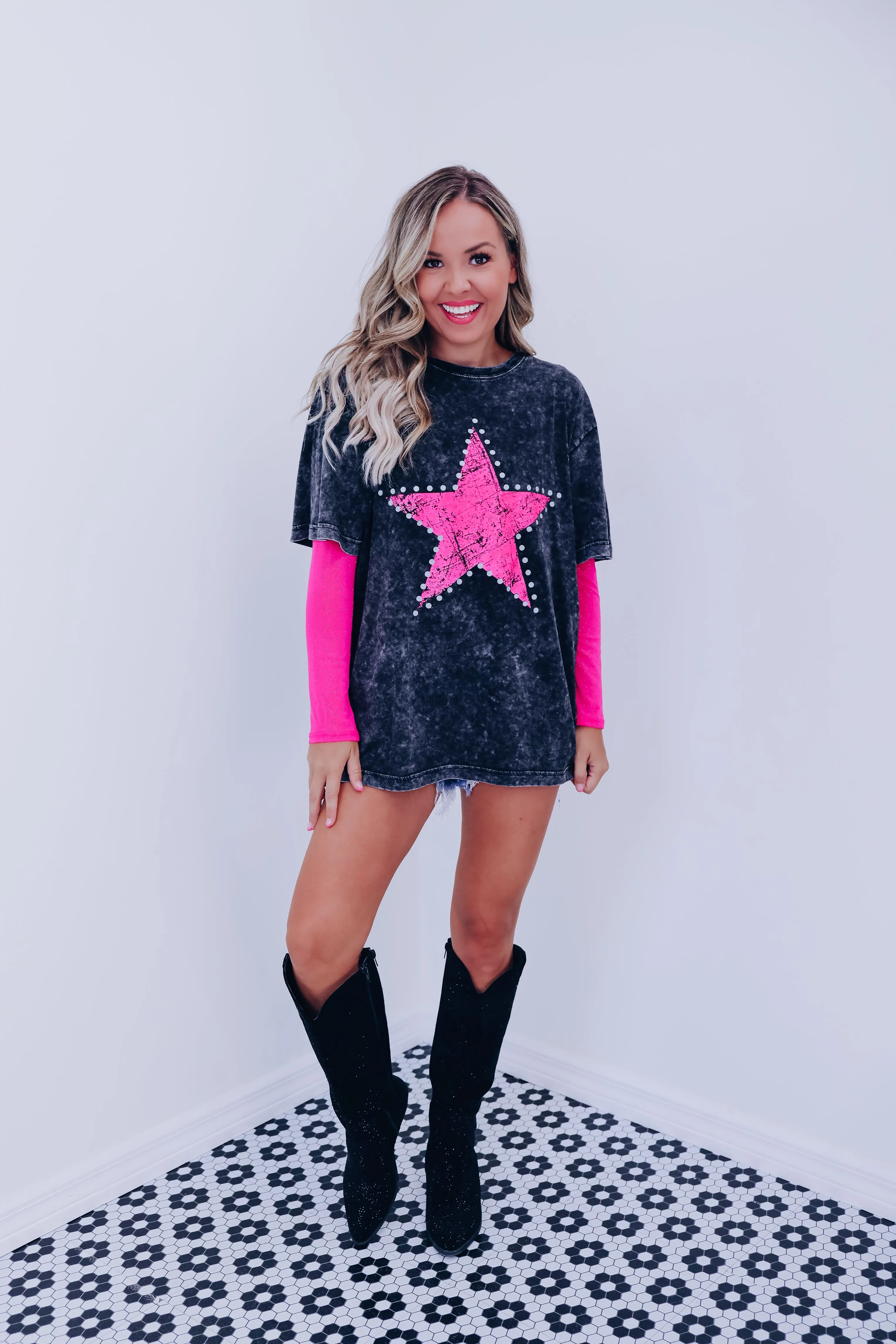 Country Star Graphic Tee - Black