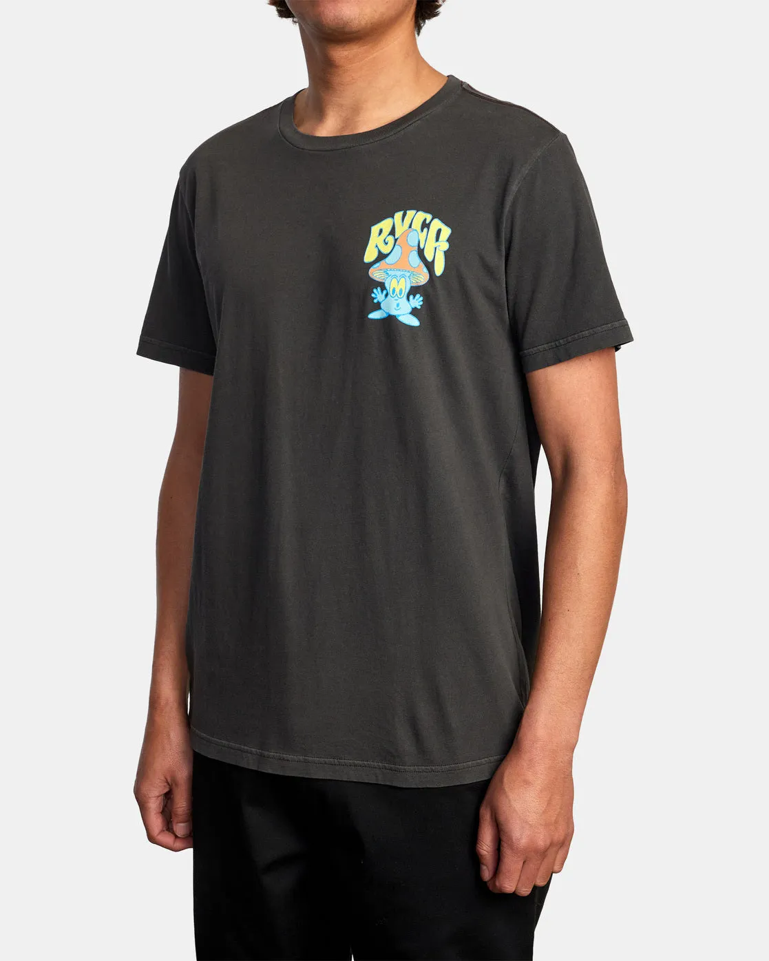 Mushtoo Tee - Pirate Black
