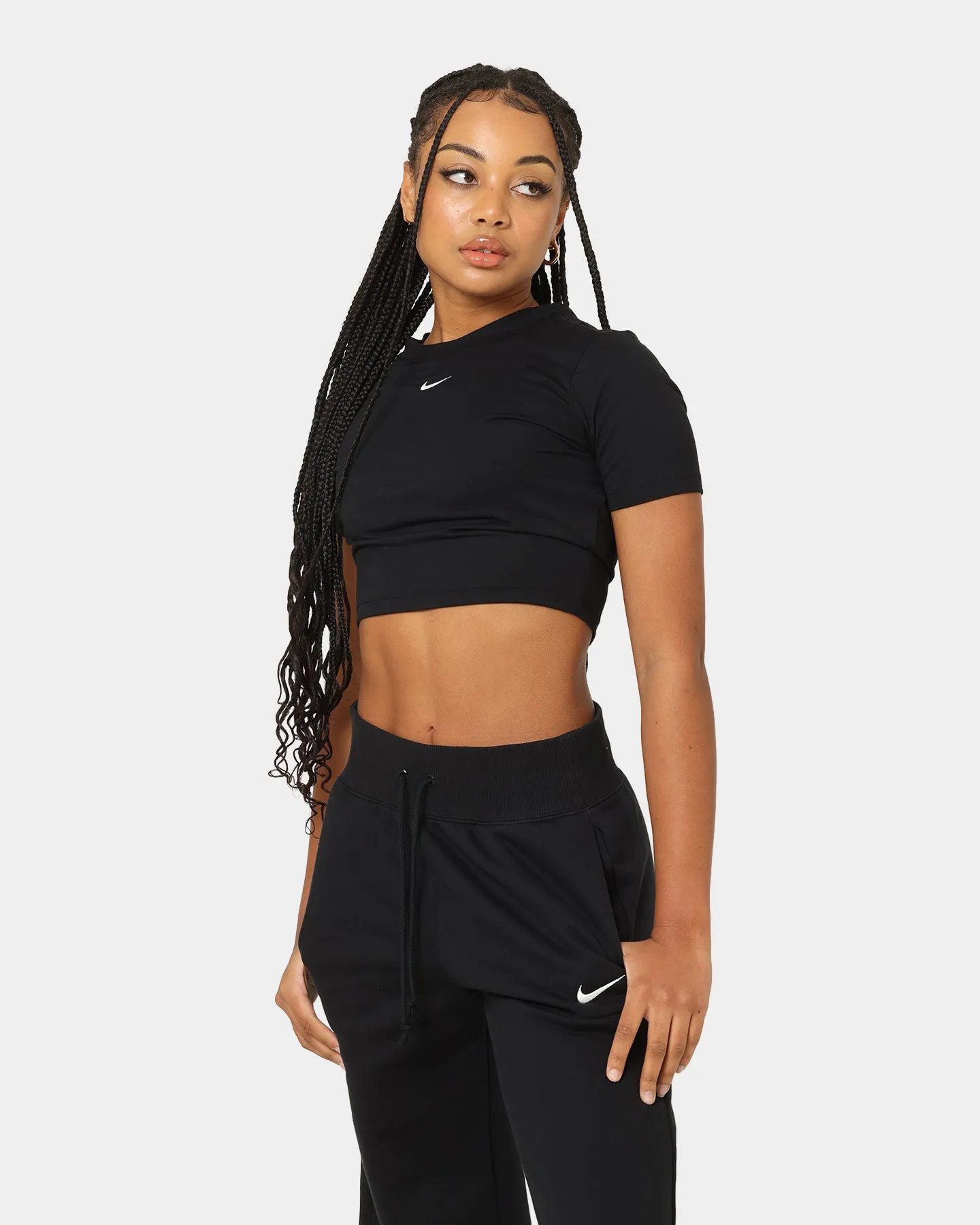 Nike Women's Sportswear Essential Crop T-Shirt Black/White