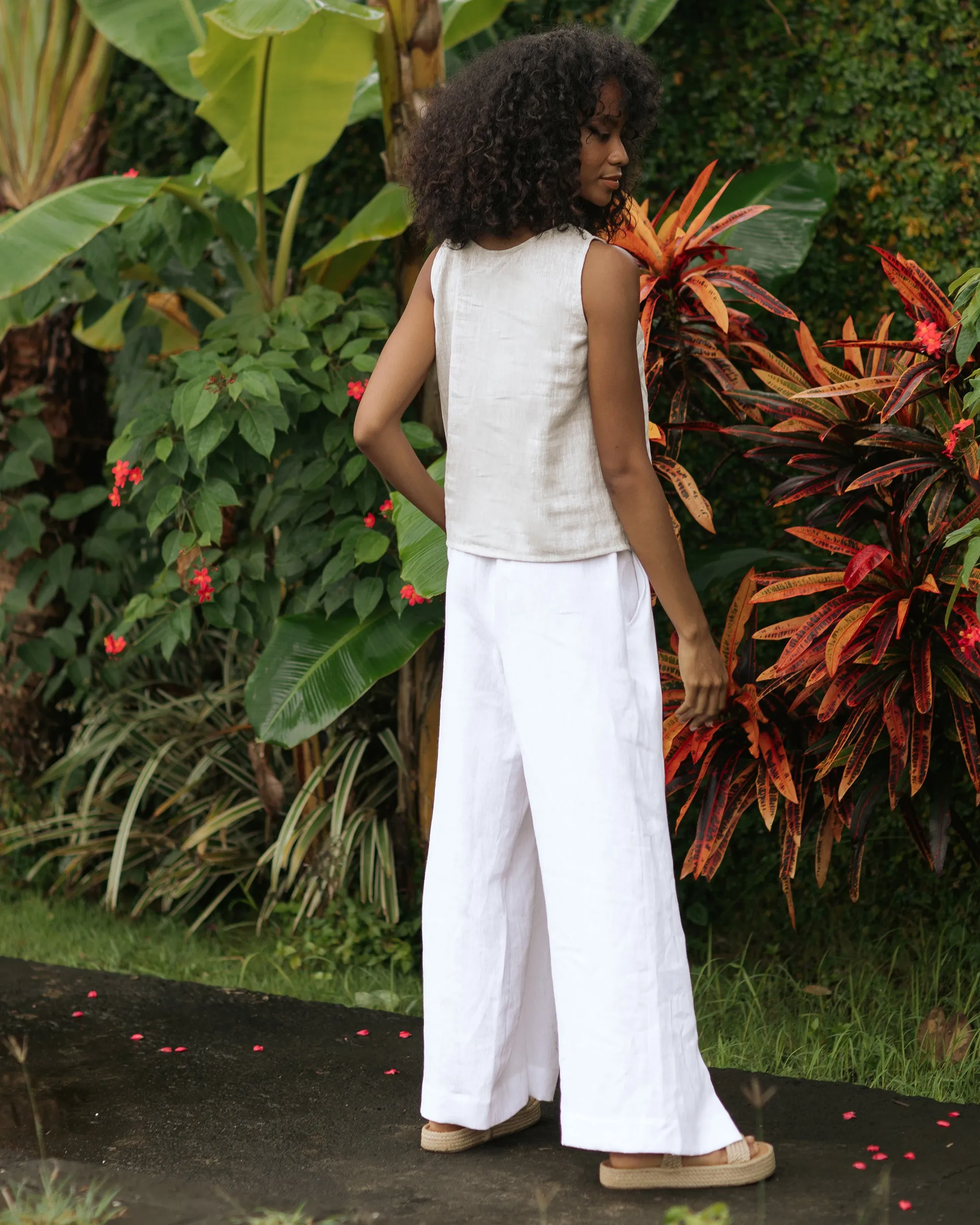 Sleeveless linen top SILAY in Natural melange